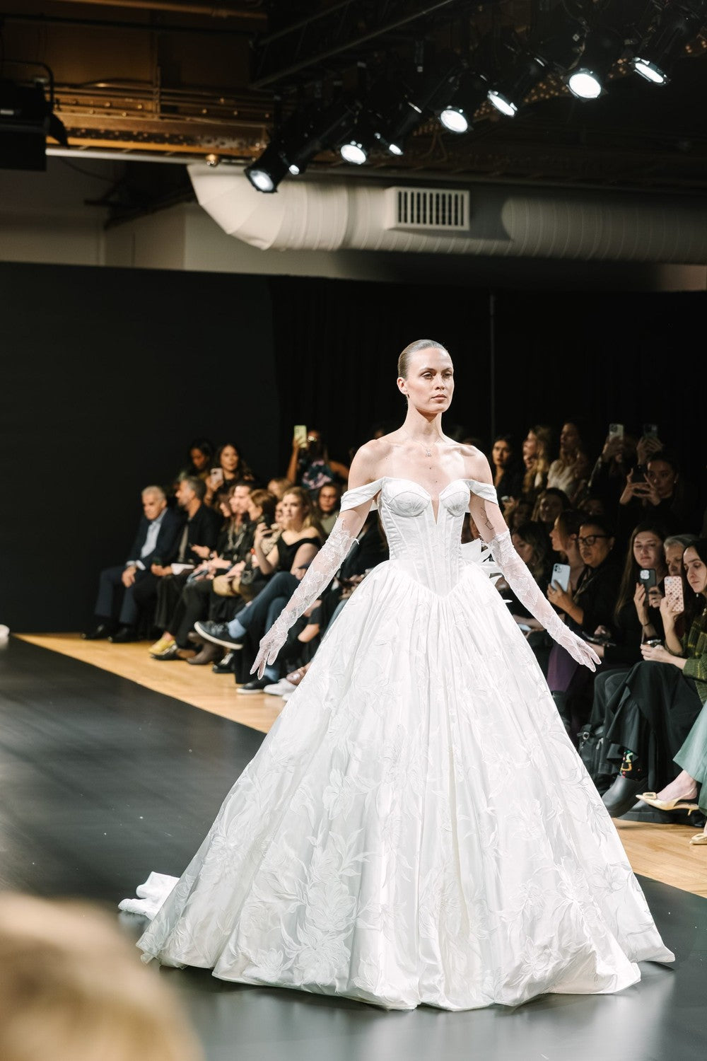 美品　Knit Jacquard Gown/TODAYFUL Durant Floral Jacquard Gown – Tadashi Shoji Official Online Boutique