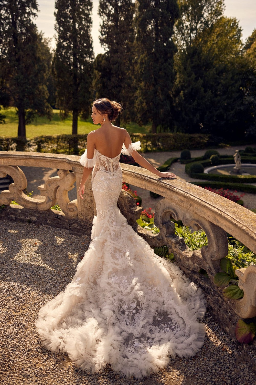 Romantic Ruffled Tulle Mermaid Dress | Kleinfeld Bridal