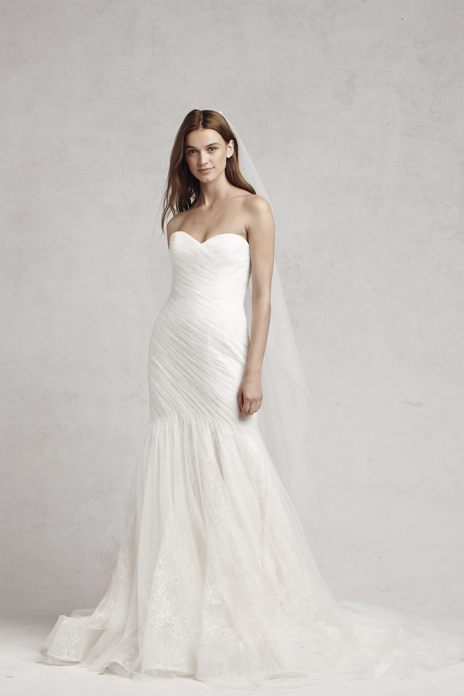 Monique Lhuillier, Pastel Wedding Dress