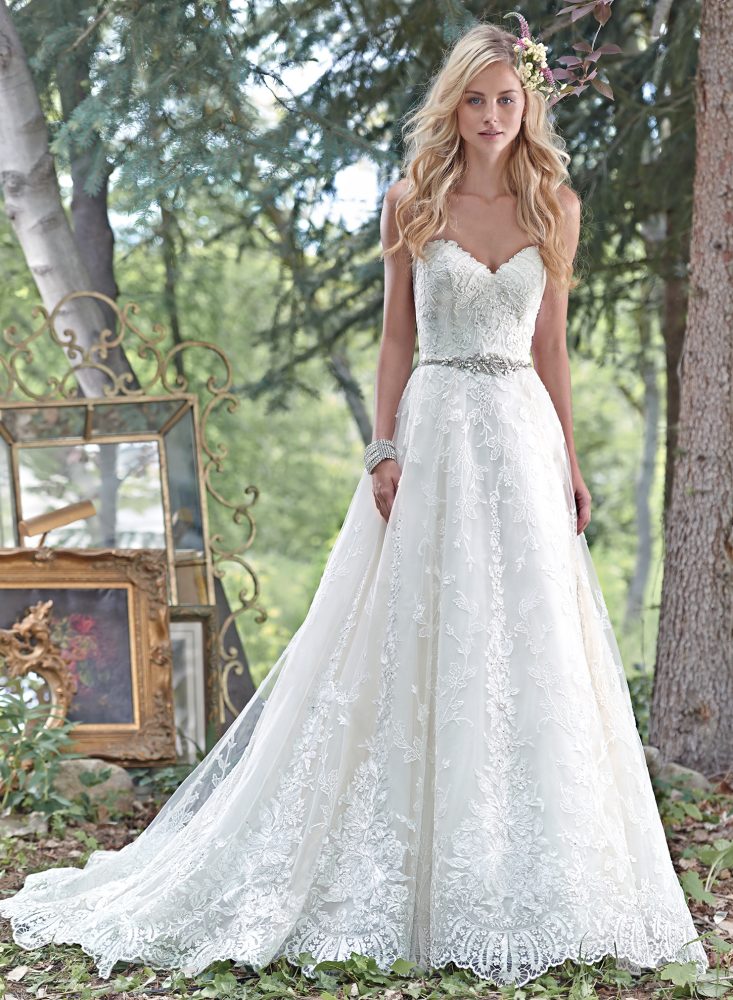 ball gown with sweetheart neckline