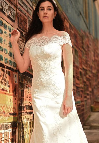 Illusion Sweetheart Neck Off The Shoulder Lace Wedding Dress