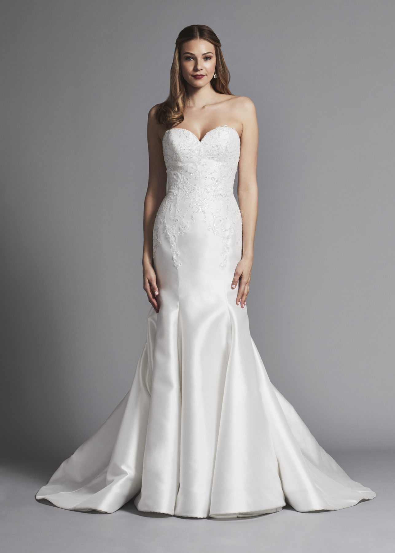 Pnina Tornai Dresses For All Personalities | Kleinfeld Bridal