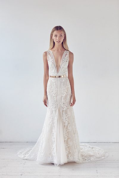 Suzanne Harward Kleinfeld Bridal 