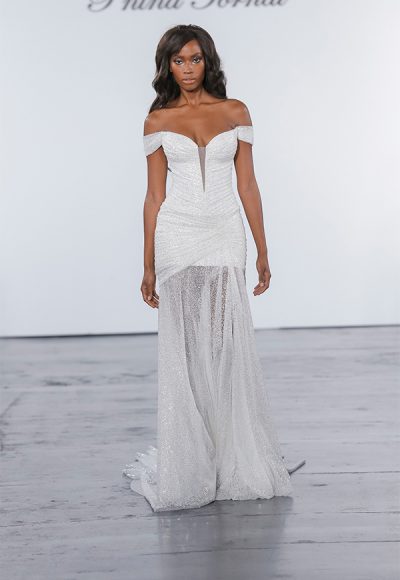 Category: Dresses | Kleinfeld Bridal