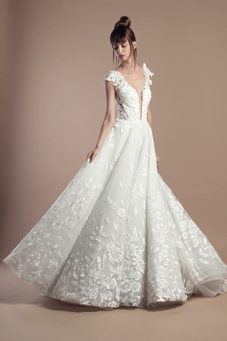 bride to be gown