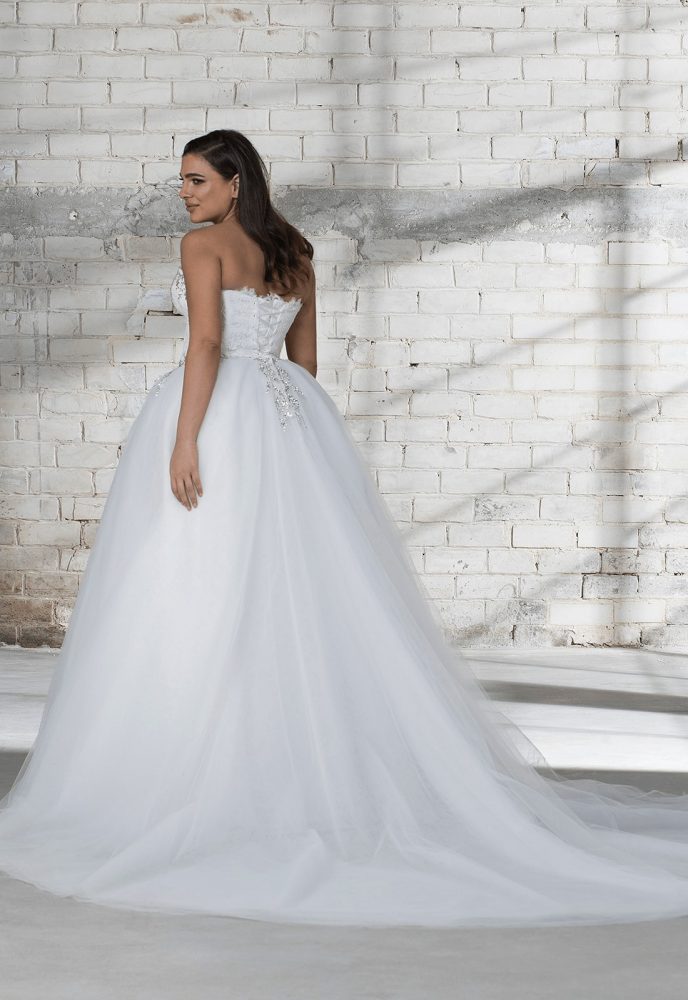 corset gown with tulle skirt