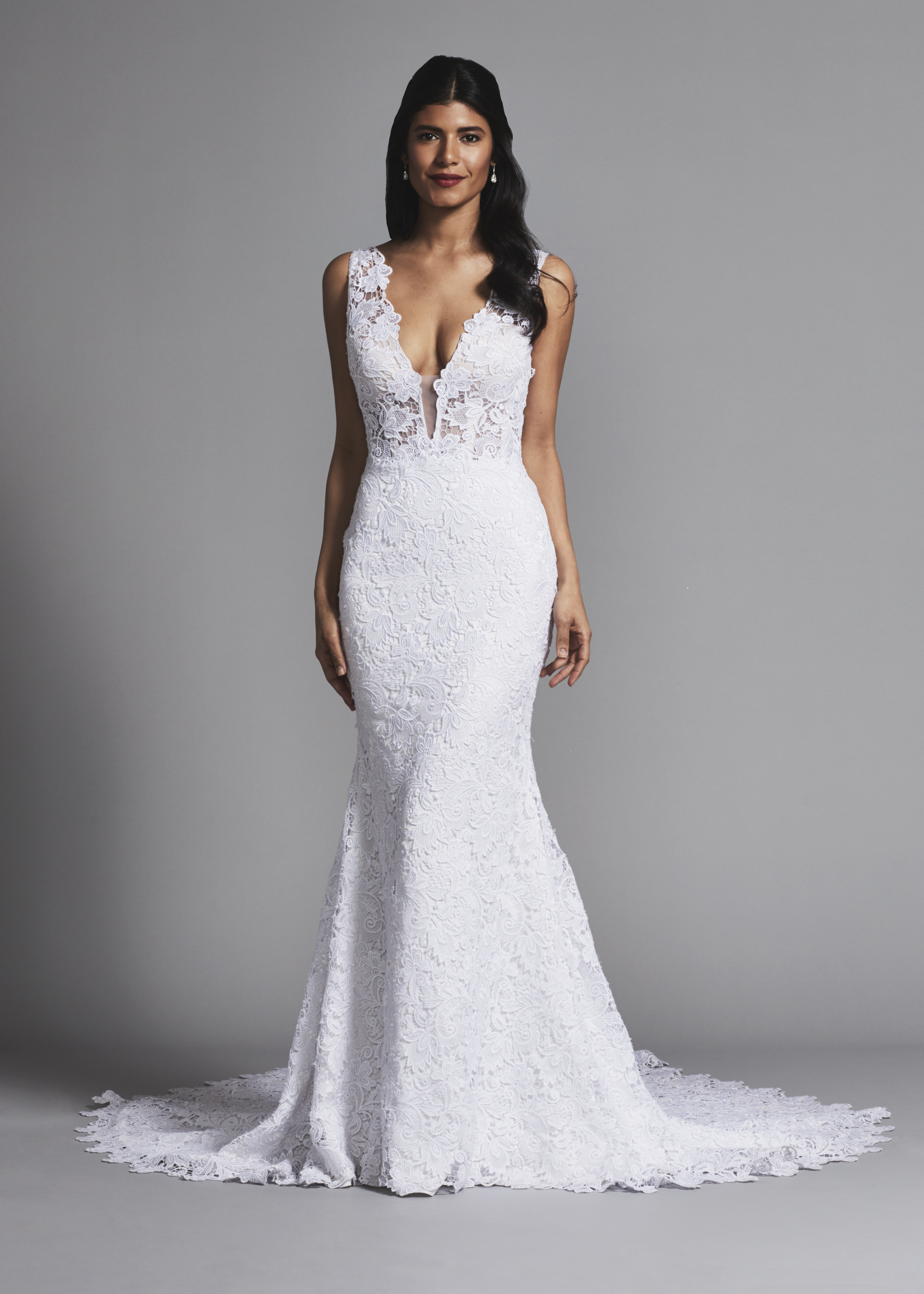 wedding dresses for big busted women