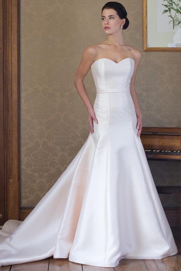 Strapless Sweetheart Neckline Fit And Flare Wedding Dress - Image 1