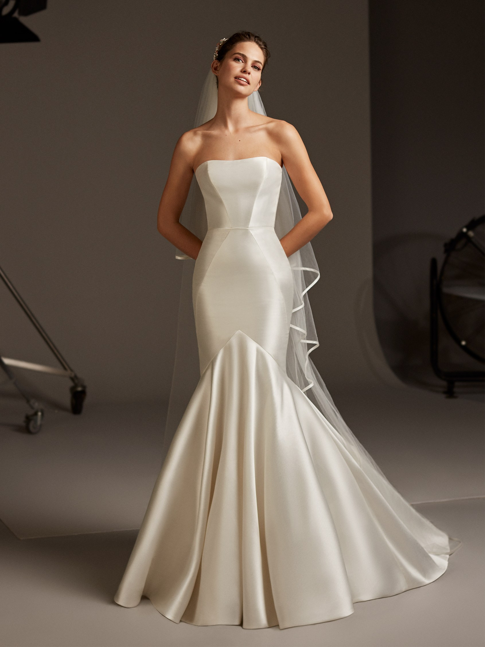 silk fishtail wedding dress