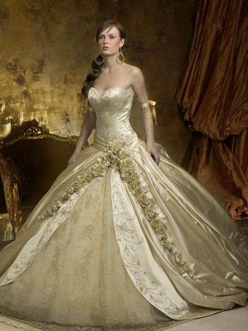 The 10 most expensive wedding dresses of all time