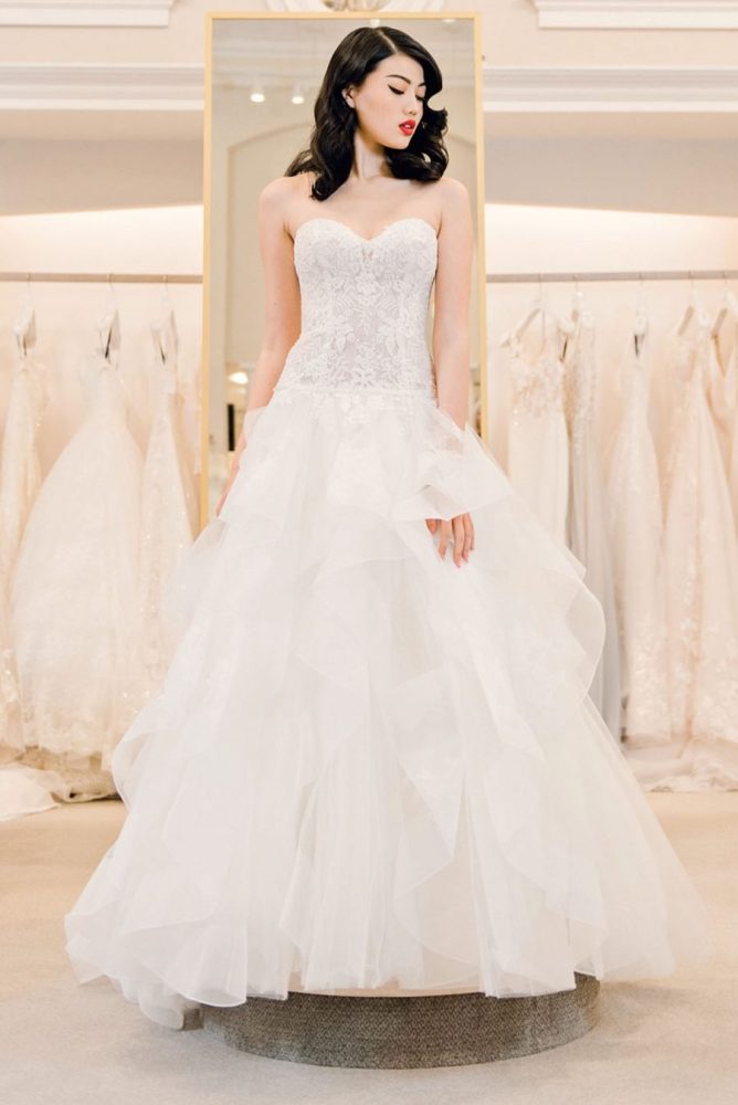 Strapless Sweetheart Lace Bodice A Line Wedding Dress With Ruffle Skirt Kleinfeld Bridal