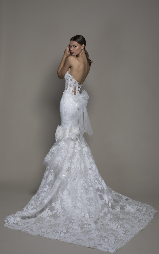 Strapless Plunging V Neckline Lace Mermaid Wedding Dress Kleinfeld Bridal 2729