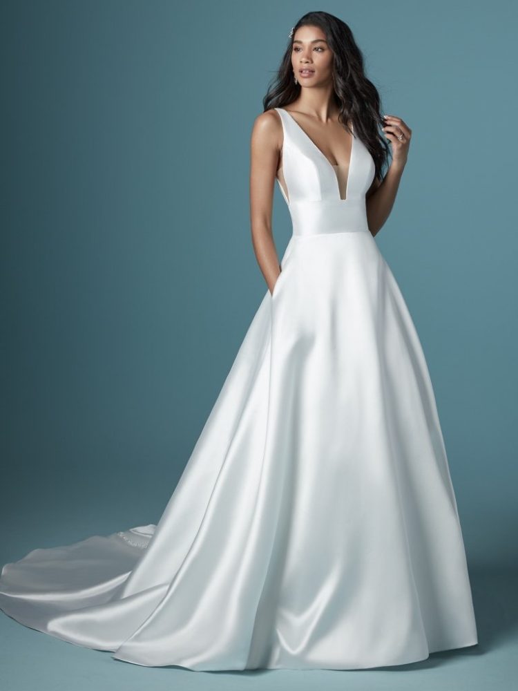 Sleeveless V neckline Simple A line Wedding Dress Kleinfeld Bridal