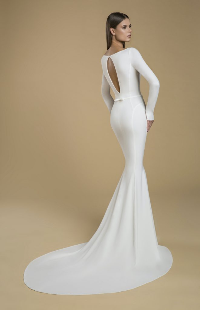 Long Sleeve Crepe Sheath Wedding Dress Kleinfeld Bridal 5806