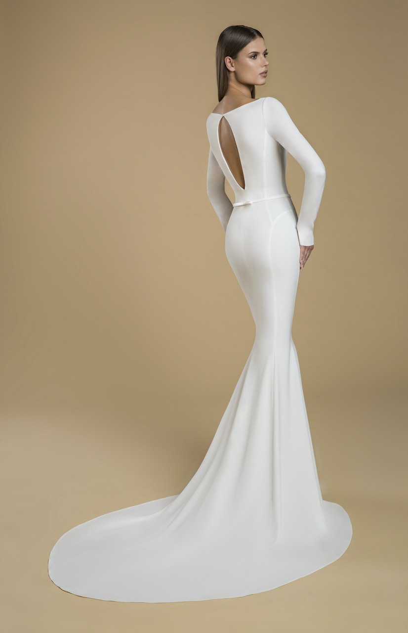 Long Sleeve Crepe Sheath Wedding Dress Kleinfeld Bridal 2120