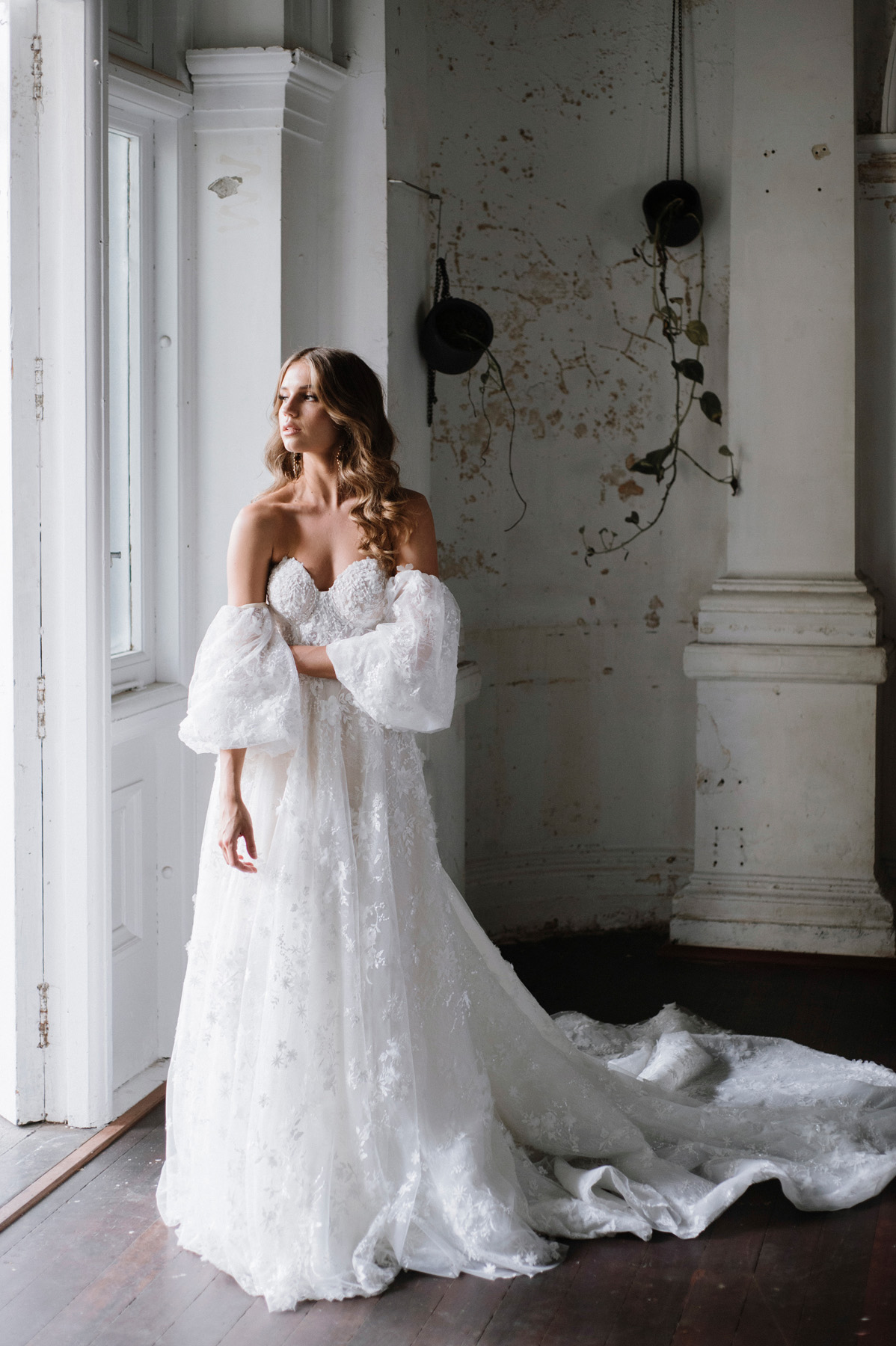 Top 8 Tips to Have a Successful Trunk Show | Kleinfeld Bridal