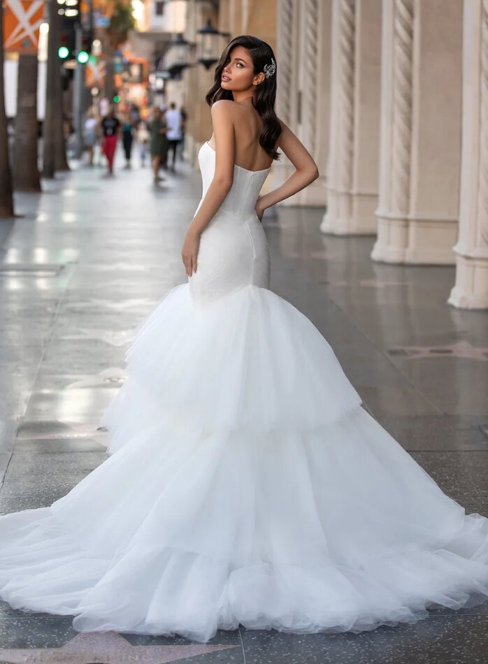 Sweetheart Neckline Mermaid Wedding Dress Photos