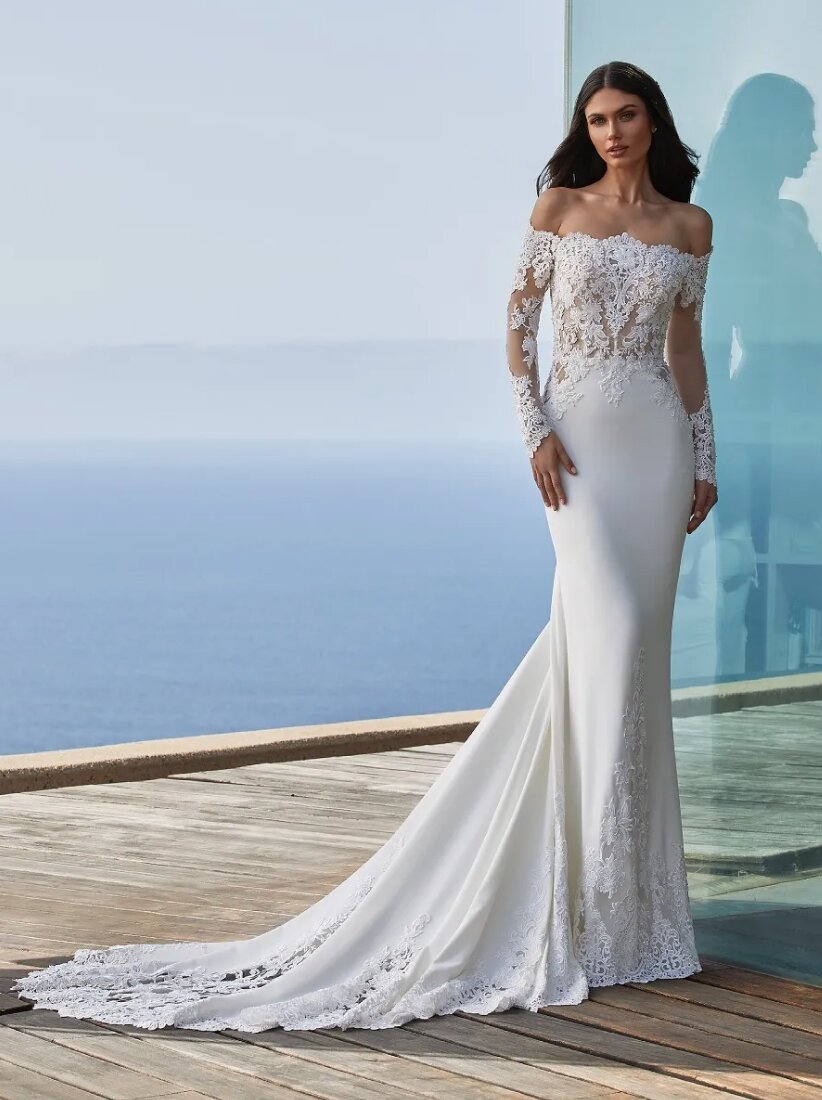 Long sleeved Mermaid Wedding Dress In Crepe With Wraparound Neckline Kleinfeld Bridal