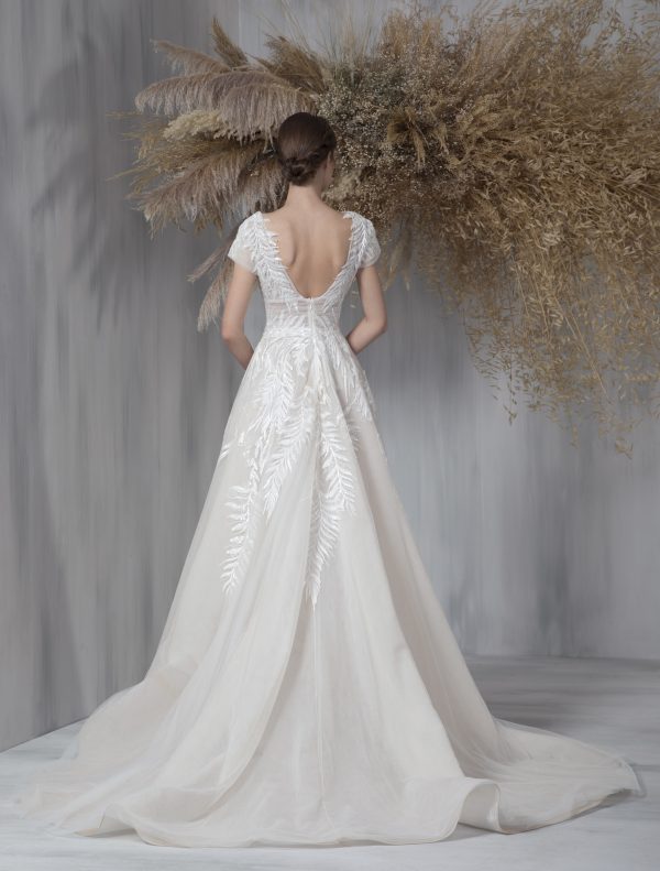 https://www.kleinfeldbridal.com/wp-content/uploads/2021/06/tony-ward-short-sleeve-v-neckline-a-line-wedding-dress-with-embroidered-tulle-34377572-1-600x791.jpg