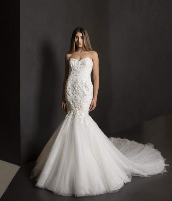 tulle mermaid wedding dress