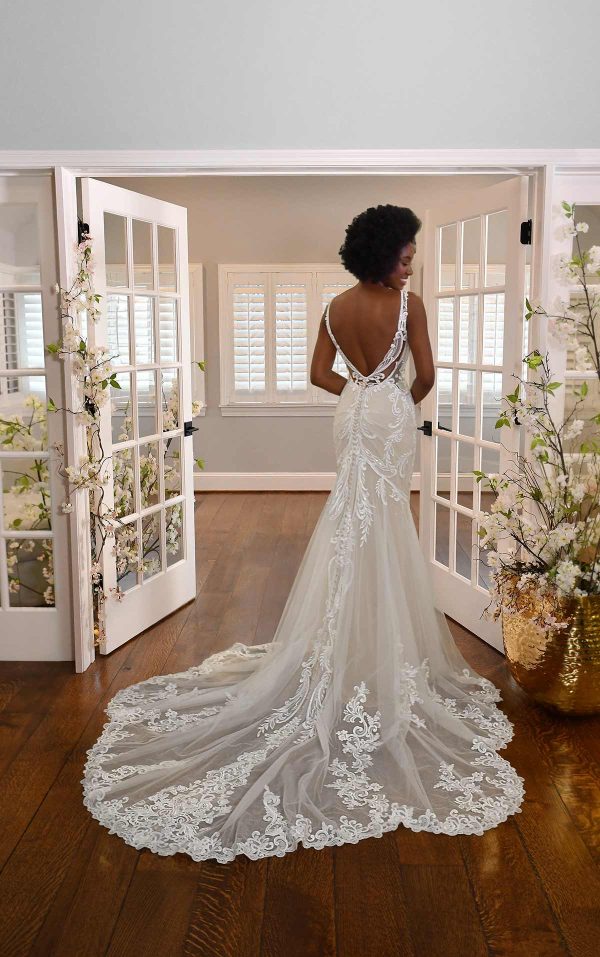 HIGH-NECK LACE WEDDING DRESS WITH SHEER DETAILS