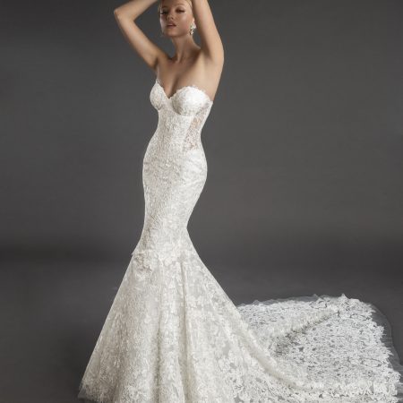 Strapless Sweetheart Neckline Lace Mermaid Wedding Dress | Kleinfeld Bridal