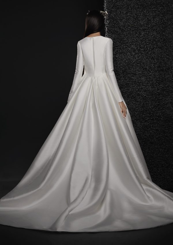 Elegant white drop waist deep v sexy lace mermaid wedding dress