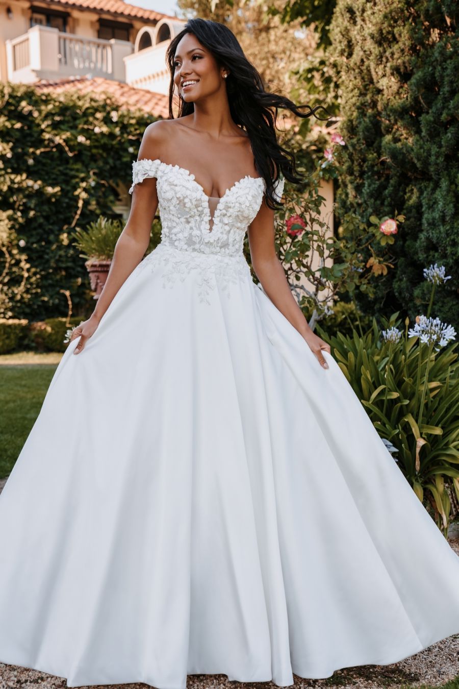 Off The Shoulder Sweetheart Neckline Satin Ball Gown Wedding Dress With Textured Bodice 8075