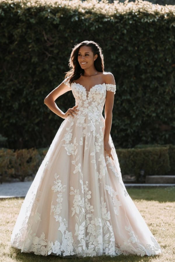 https://www.kleinfeldbridal.com/wp-content/uploads/2022/03/allure-bridals-off-the-shoulder-ballgown-wedding-dress-with-florals-on-bodice-and-train-34468587-600x900.jpg