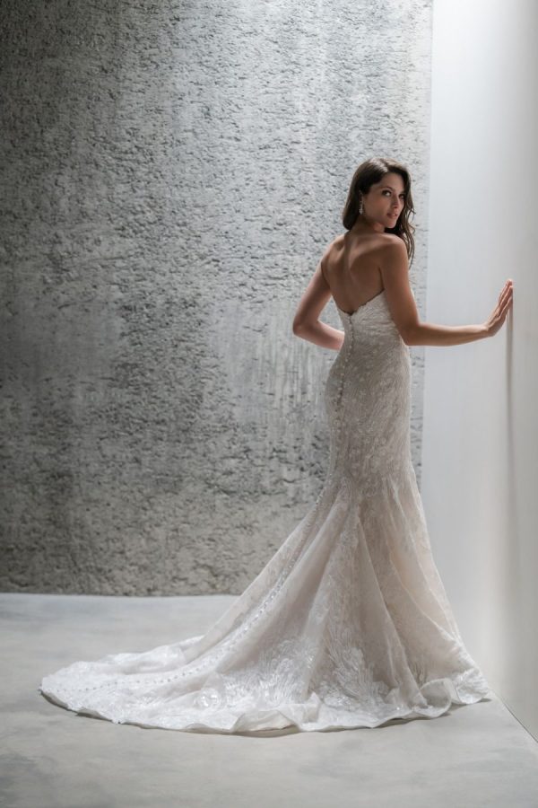 Beaded Lace Wedding Dress in Fit and Flare Shape with Sweetheart