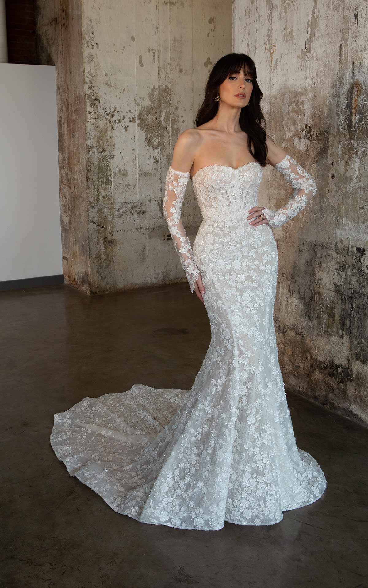 Strapless 3D Floral Fit And Flare Wedding Dress With Detachable Sleeves |  Kleinfeld Bridal