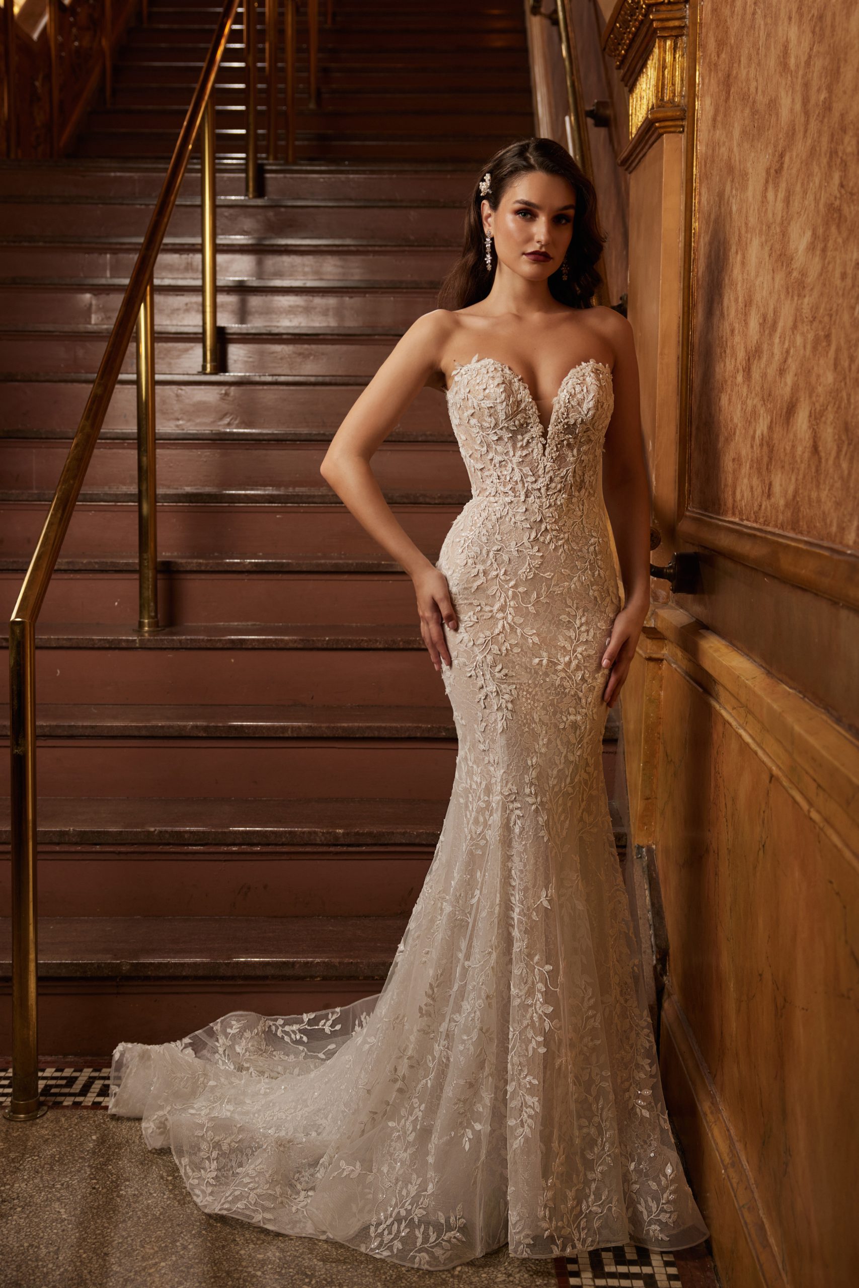 Mermaid Wedding Dress with Detachable Overskirt Beaded Lace Corset Bridal  Gowns
