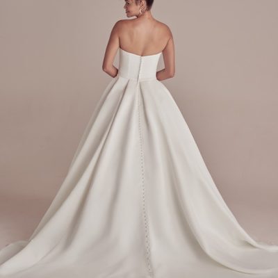 Strapless Ball Gown Wedding Dress With Pleated Skirt | Kleinfeld Bridal