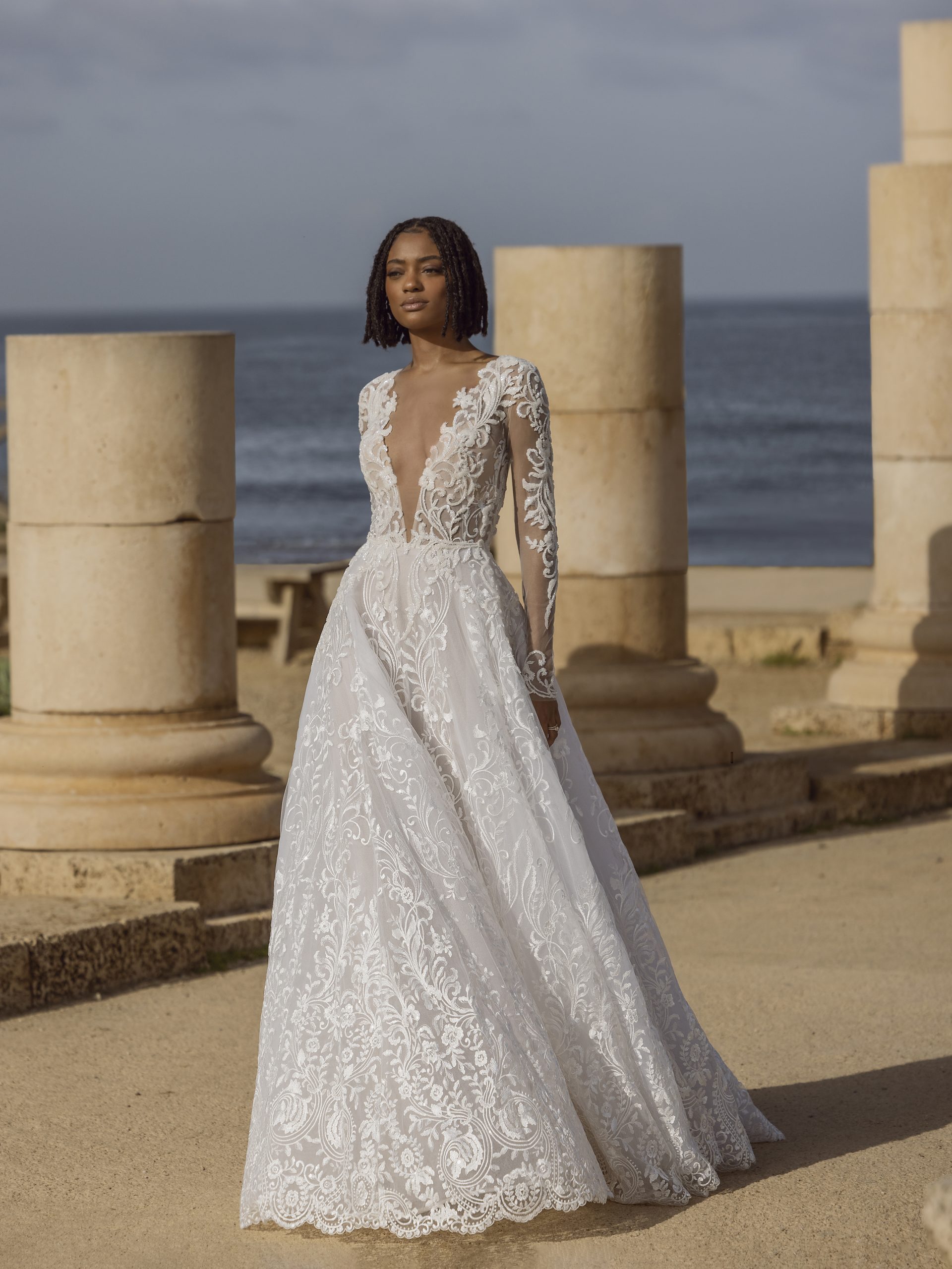 Modest Long Sleeve Plus Size Wedding Dress – daisystyledress