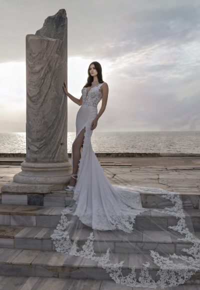 A Pnina Tornai Bridal Trousseau to Channel Your Inner Princess - Over The  Moon