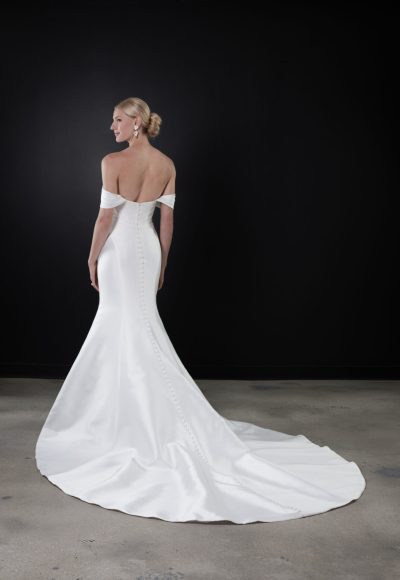 Simple And Modern Corset Fit-and-Flare Gown by Martina Liana - Image 3