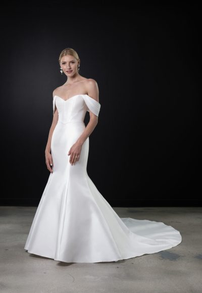 Simple And Modern Corset Fit-and-Flare Gown by Martina Liana - Image 2