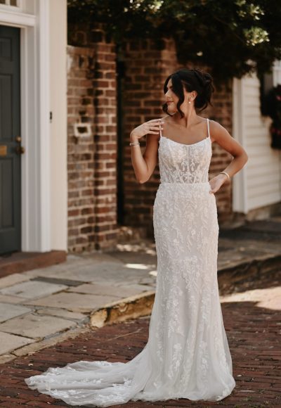 Lovely Tulle Sleeveless Lace Up-Corset Wedding Dress CW2107