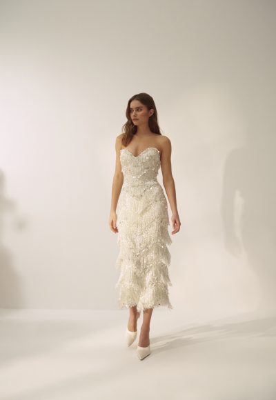 Cocktail Length Wedding Dresses - Chic & Modern - Kleinfeld | Kleinfeld  Bridal