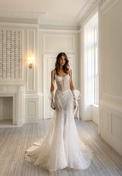 Chic And Romantic Lace Fit-and-Flare Wedding Dress With Bows by Pnina Tornai