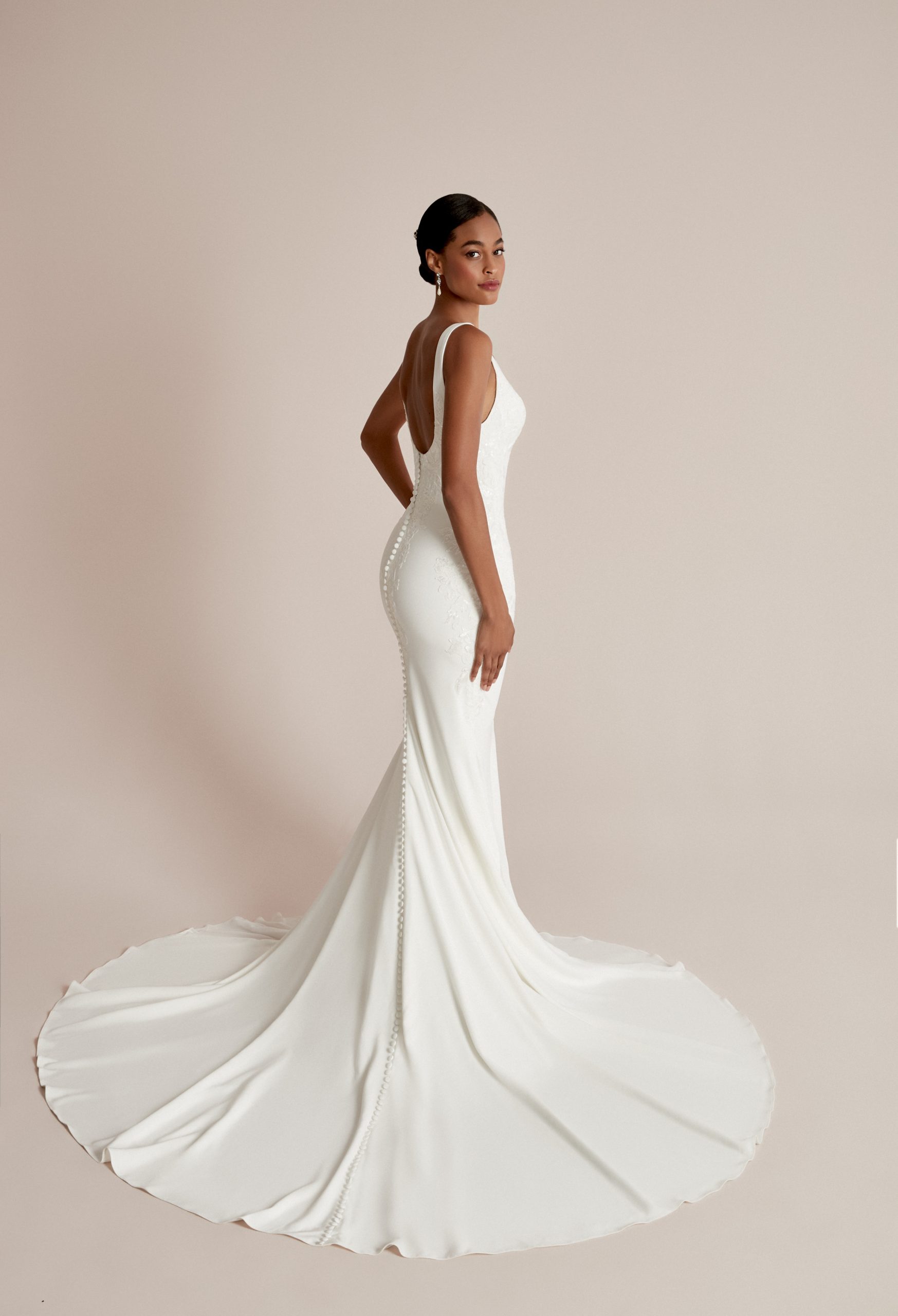 Chic And Sophisticated V-Neck Fit-and-Flare Wedding Dress With Detachable Train by Justin Alexander - Image 2