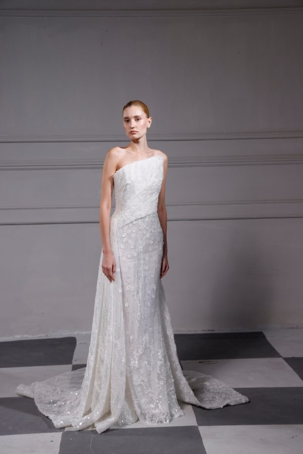 Elegant And Modern Asymmetric Sheath Wedding Dress by Tony Ward - Image 1