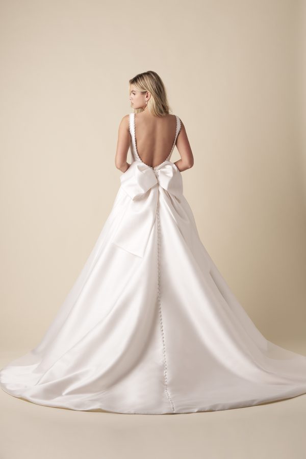 Timeless And Simple Square-Neck Ball Gown With Bow by Kleinfeld Collection - Image 3