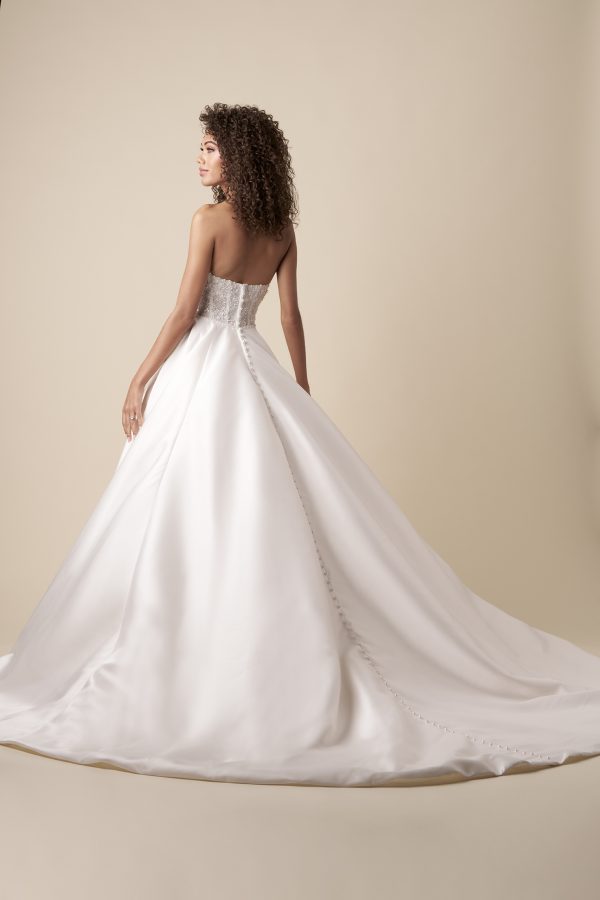 Classic And Glamorous Beaded A-Line Wedding Dress With Satin Skirt And Buttons by Kleinfeld Collection - Image 3