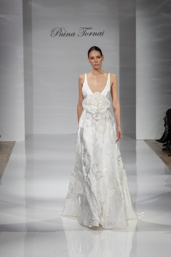 Chic And Romantic V-Neck Floral Jacquard A-Line Wedding Dress by Pnina Tornai - Image 4