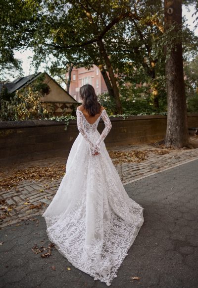 White Sequin Ball Gown With Corset Back And Detachable Sleeves by Love by Pnina Tornai - Image 2