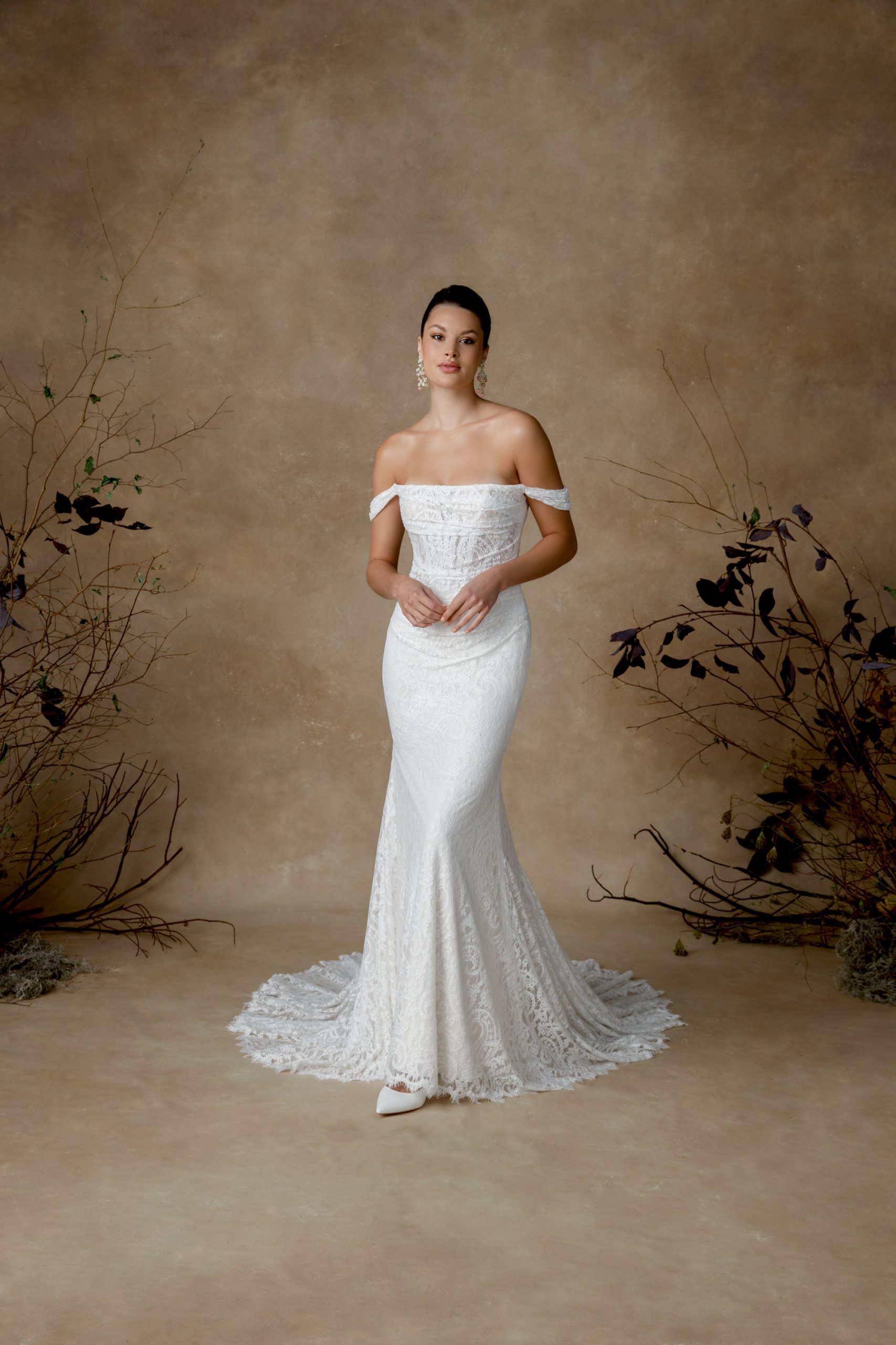 plus size wedding dresses off the shoulder