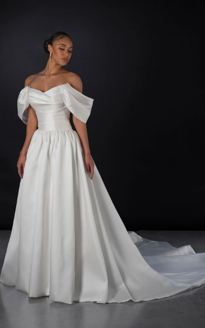 Timeless Silk Ball Gown With Detachable Sleeves And Buttons by Martina Liana - Image 1