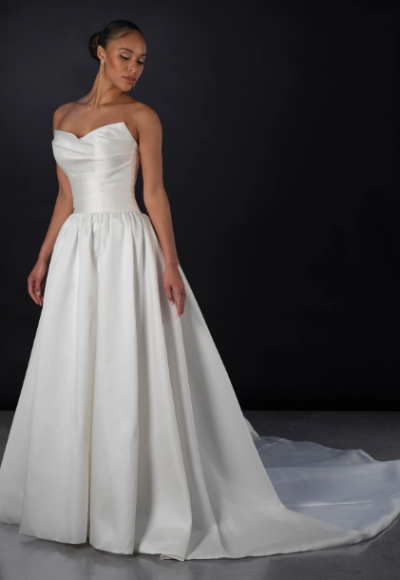 Timeless Silk Ball Gown With Detachable Sleeves And Buttons by Martina Liana - Image 2